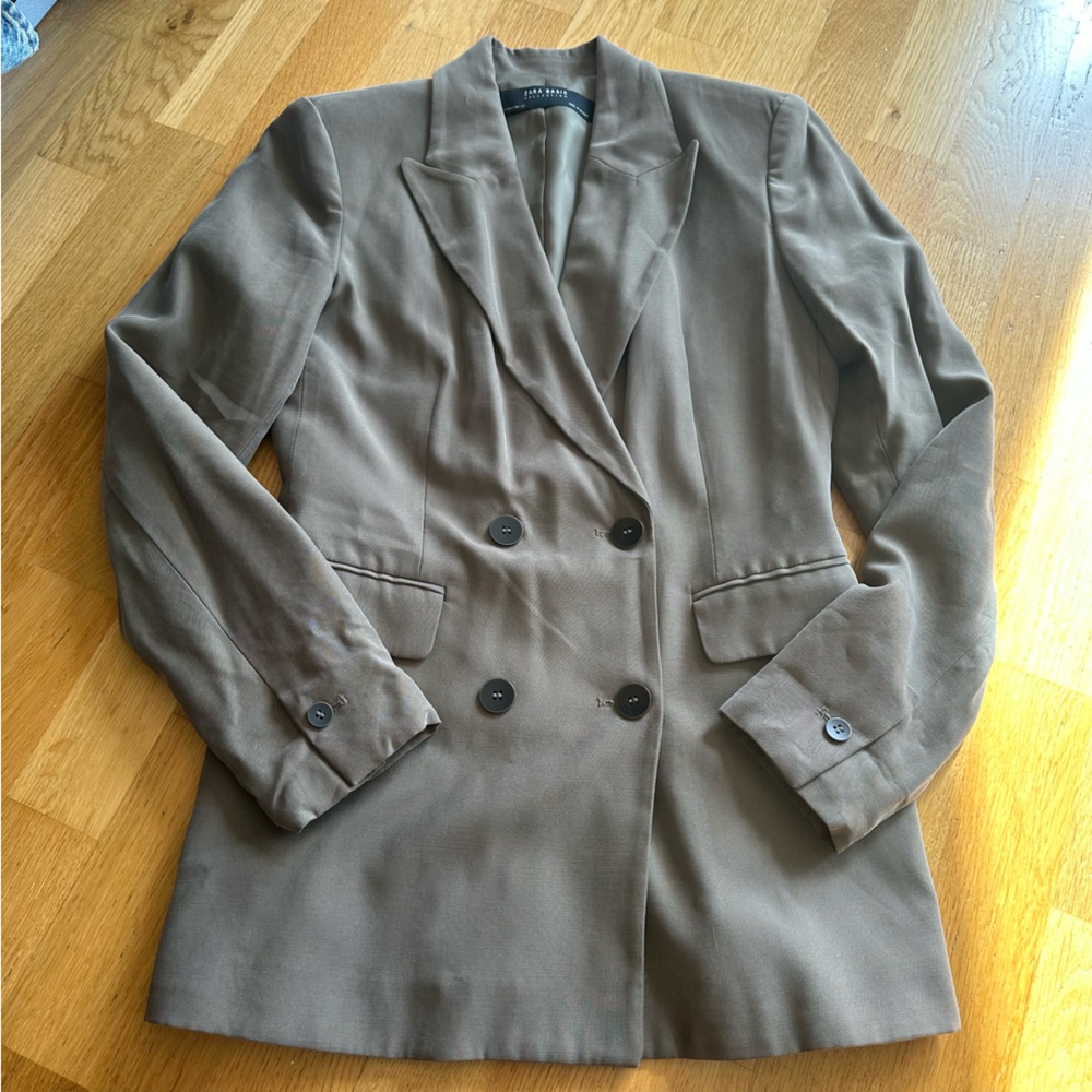 Zara Basic Green Fitted Blazer - image 1